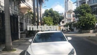 Mazda Mazda 3 Trắng 5 chỗ