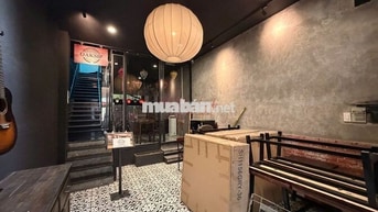 Nhà đẹp - mới trung tâm Bến Nghé Q1 - Ngang 4.2m giá chỉ 5x !!!