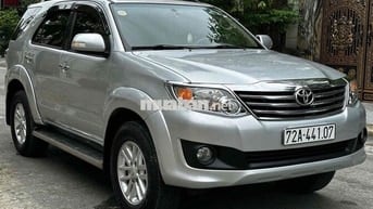 Toyota Fortuner 2012 Số sàn Bạc