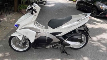 Honda Air Blade 125 2018 Trắng Ngọc Trinh 21000 km