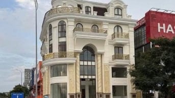 Nhà Góc 2 mặt Tiền: 1 Trần Quý Kiên, Thủ Đức, 16x19m, hầm trệt lửng 3L