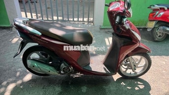Honda Vision 2024 màu Đỏ khoa thong minh
