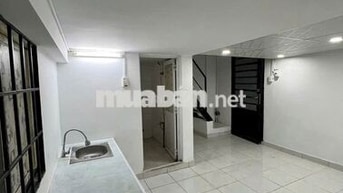 Rẻ tụt quần. Sài Gòn Nghèo cũng đủ tiền mua: 410 triệu