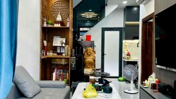 HXH-73m²-3PN- Ô Tô ngủ trong sân nhà- Gần Nguyễn Thị Thập, Q7