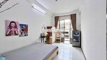 STUDIO BAN CÔNG MÁY GIẶT RIÊNG TÁCH BẾP SÁT BÊN ĐẠI HỌC SGU, SƯ PHẠM