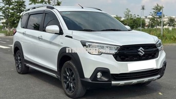 Suzuki XL7 Hybrid 2024 xe gia đình có hổ trợ bank