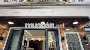 HUỲNH VĂN BÁNH – PHÚ NHUẬN – NHÀ MỚI 3 TẦNG BTCT – HXH SÁT NHÀ – CHỈ 5