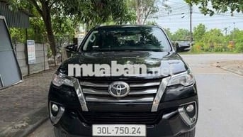 Toyota Fortuner 2024 Máy Xăng Tự Động 7 Chỗ Đen