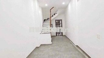 Hẻm ba gác 2 sẹc "Hoa hồng nửa tháng" • DT: 3 x 12m. 1 Trệt 2 Lầu + Sâ