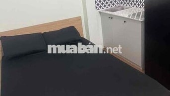 Chính Chủ H07 Giá 4tr Phí dịch vụ: 200k/ tháng Nước: 100k/ ng/ tháng C