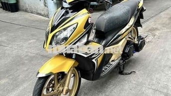 Yamaha Nouvo LX 135 Vàng đen