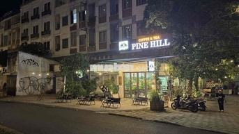 Cho thuê nhà nguyên căn, Một trệt, Bốn lầu, Sân Thượng.