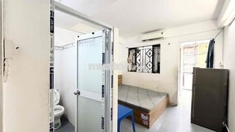 Cho Thuê 1PN Tách Bếp Balcon 30m2 Full NT Ngay Thành Thái Q10