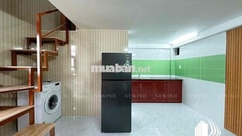 CHO THUÊ CĂN GÁC 1PN SIÊU RỘNG, NHÀ MỚI ĐẦY ĐỦ TIỆN NGHI, MÁY GIẶT
