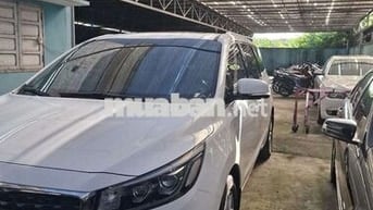 Kia Sedona 2019 Trắng 7 chỗ
