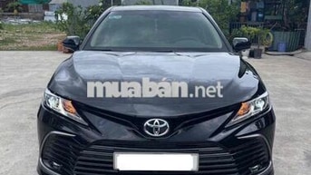 Toyota Camry 2.0G 2023 Đen 39.000 KM