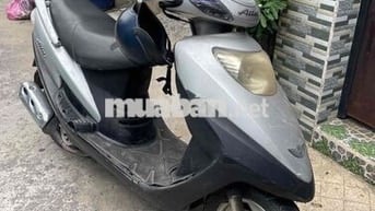 SYM Attila đời đầu 2005 bstp máy rất êm giá rẻ ạ