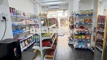 Chỉ 21Tr 4 Tầng Mặt Tiền Huỳnh Văn BÁnh 180m2 3 Lầu Gần NGuyễnVănTrỗi