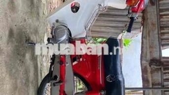 Honda DD 70 Đỏ Cổ điển