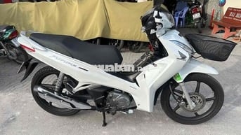 Honda Future fi 2022 Trắng đen ( hỗ trợ góp )