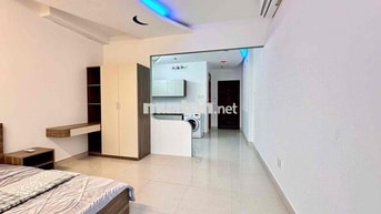 Căn hộ dịch vụ full nội thất , bancol, tách bếp từ 5tr8 - 6tr8