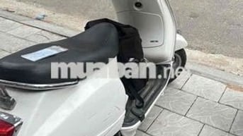 Piaggio Vespa LX 125 Trắng