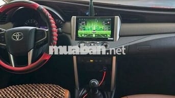 Toyota Innova 2019 8 chỗ màu Nâu