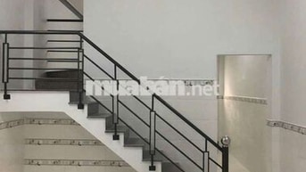 nhà 2pn 2wc phan văn hớn gần trường chinh trước nhà 5m 