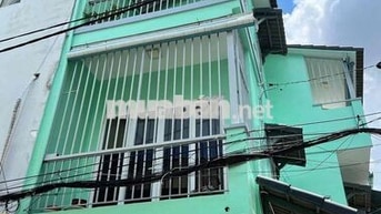 Nguyên căn Trần Văn Quang Tân Bình  2 pn có sân thượng