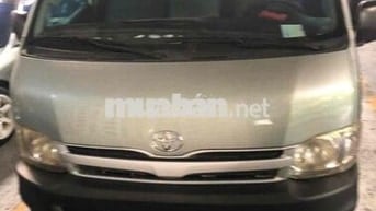Toyota Hiace 2011 3,5,6,9 chỗ Bạc