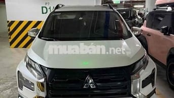 Mitsubishi Xpander Cross 2023 Trắng 15000km