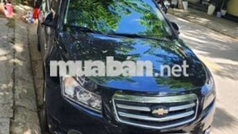 Chevrolet Cruze 5 chỗ số tự động màu Đen