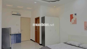 STUDIO BAN CÔNG THOÁNG NẰM Ở GẦN PHÚ MỸ HƯNG TIỆN QUA Q1 BÀ TDTU