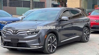 Vinfast VF8 Plus Bản Mỹ 2023 Xám