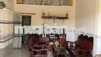 Nhà cho thuê nguyên căn 4tr ( có full nội thất / mặt tiền hẻm)