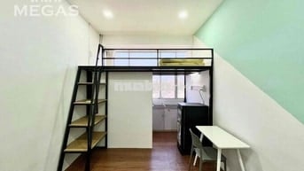 ✨siêu phẩm gác full nội thát cửa sổ lớn sát UEH - hàng ngon trống sẵn
