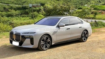 BMW 735 Msport 2023 Xám 18.000km