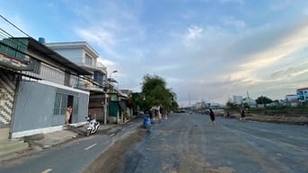 Đất mặt tiền Kênh Tham Lương, Sát khu Tên Lửa, Bình Tân