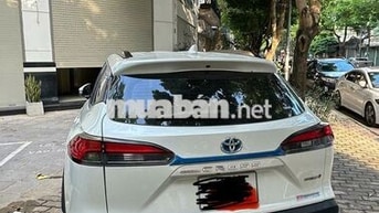 Toyota Corolla Cross Hybrid Trắng