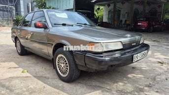 Toyota Camry 1988 Số sàn mâm vỏ mới .đ kiểm mới