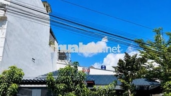 CHO THUÊ VILLA SÂN VƯỜN KHU HÒN XỆN BẮC NHA TRANG GIÁ 27 TRIỆU/THÁNG