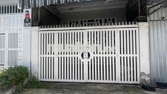 Nhà 2pn rộng hẻm gần Cầu Rạch Súc NVL