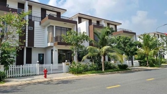 BÁN CĂN BIỆT THỰ GÓC , NGUYỄN VĂN TUÔI , TT BẾN LỨC 0903368345
