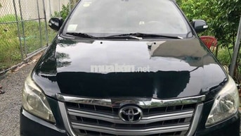Toyota Innova E 2015