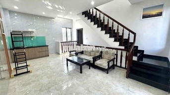 CHO THUÊ NHÀ 3 TẦNG ĐƯỜNG HÓI KIỂNG 12 -LÔ GÓC 2MT GẦN CẦU TRUNG LƯƠNG