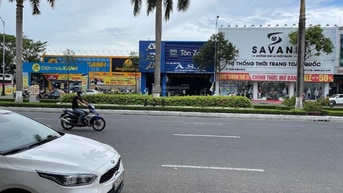 Bán nhà mặt tiền Điện Biên Phủ, buôn bán sầm uất