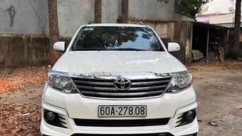 Toyota Fortuner 2016 Trắng 50.000km
