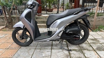 Honda SH 125i CBS 2018 Bạc Chính chủ Biển 67AH
