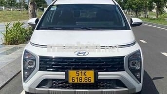 Hyundai Stargazer 7 chỗ Tự động Trắng