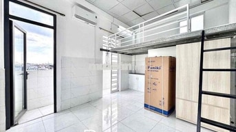 TRỌ GÁC CAO 2 BAN CÔNG ĐI BỘ QUA ĐH VĂN LANG GẦN ĐH CÔNG NGHIỆP TPHCM